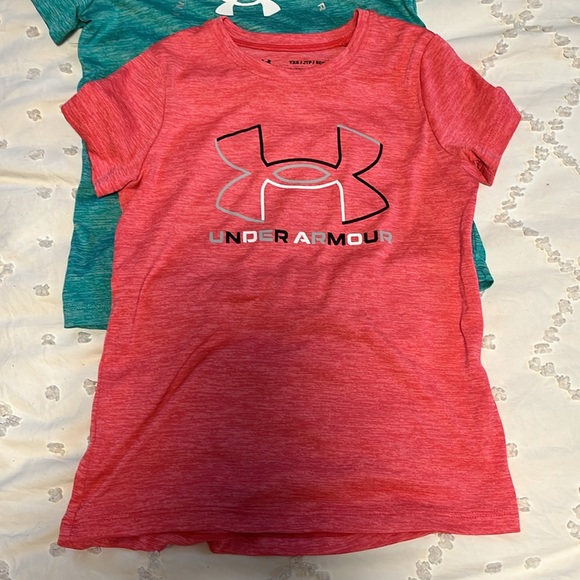 MINT Under Armour Girls XS Heather Performance Tees Tshirts - Picture 3 of 5